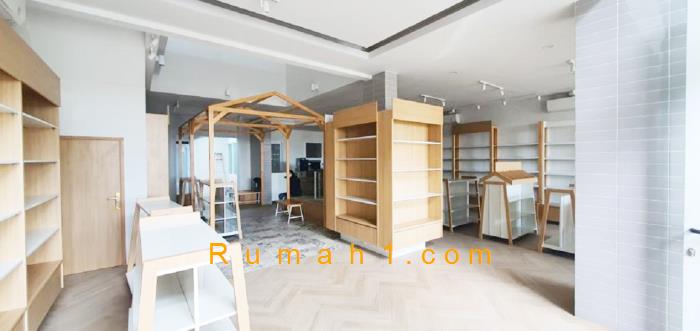 Foto Ruko disewakan di Paramount Mendrisio Gading Serpong, Ruko Id: 4714