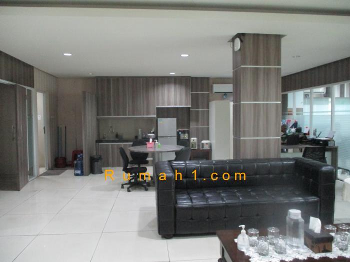 Foto Kantor dijual di Kebayoran Lama Selatan, Kebayoran Lama, Kantor Id: 5865
