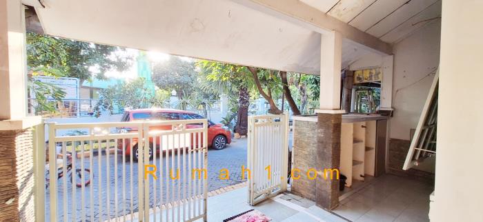 Foto Rumah disewakan di Kedung Baruk, Rungkut, Rumah Id: 6574
