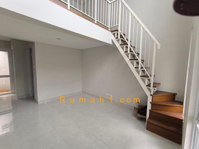 Foto Rumah disewakan di Paramount Petals, Rumah Id: 7684