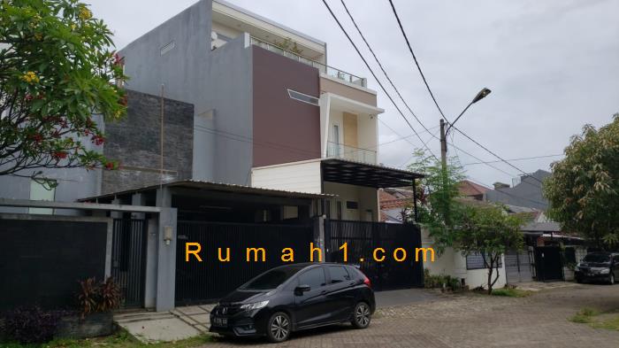Foto Rumah dijual di Taman Surya, Rumah Id: 7700