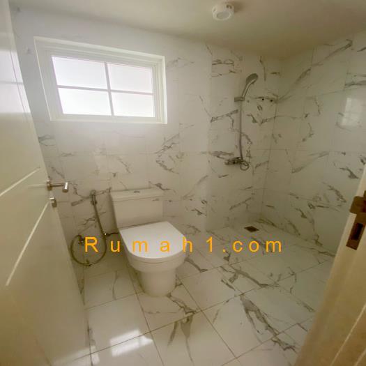 Foto Rumah disewakan di Podomoro Park Cluster Anapuri, Rumah Id: 7855