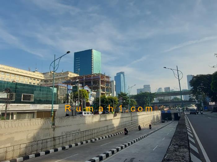 Foto Gedung dijual di Mampang Prapatan, Mampang Prapatan, Gedung Id: 7875