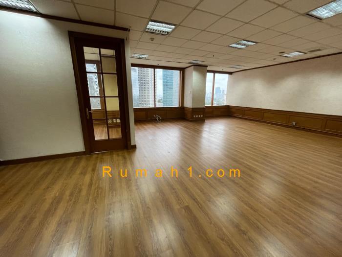 Foto Kantor disewakan di Menara Sudirman, Kantor Id: 7889