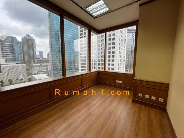 Foto Kantor disewakan di Menara Sudirman, Kantor Id: 7889