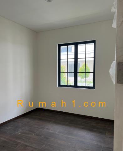 Foto Rumah dijual di Lavon 2 Swancity, Rumah Id: 7911