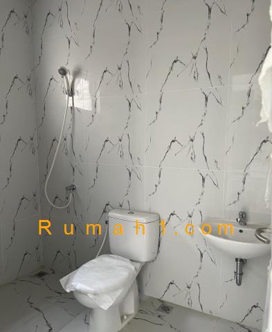 Foto Rumah dijual di Lavon 2 Swancity, Rumah Id: 7911