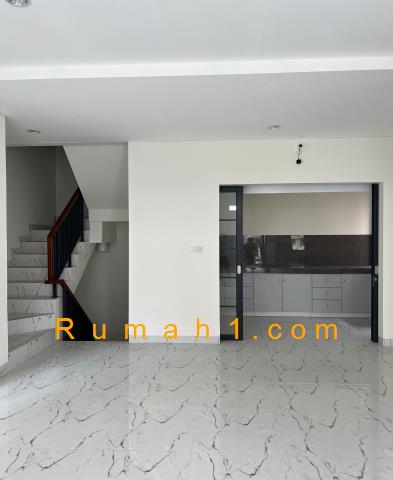 Foto Rumah dijual di Lavon 2 Swancity, Rumah Id: 7911