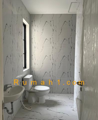 Foto Rumah dijual di Lavon 2 Swancity, Rumah Id: 7911