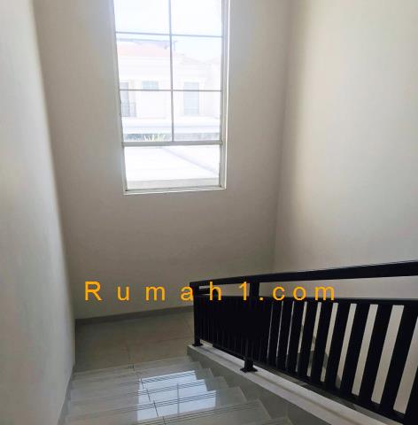 Foto Rumah disewakan di Lengkong, Bojongsoang, Rumah Id: 8020