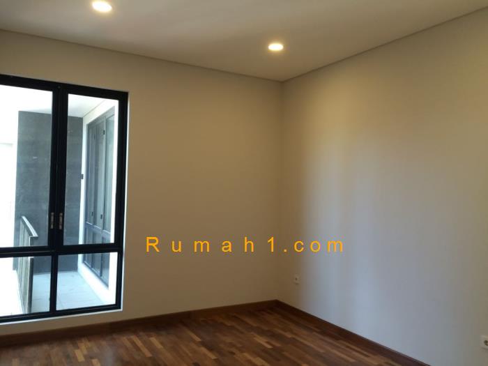 Foto Rumah dijual di Gading Serpong, Kelapa Dua, Rumah Id: 8032