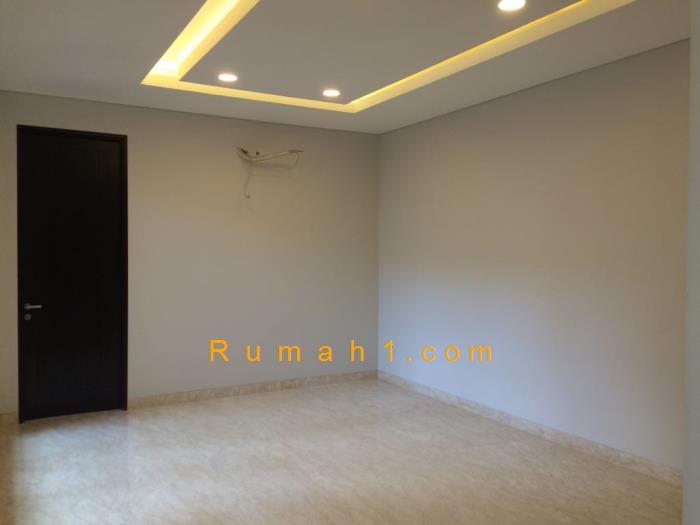 Foto Rumah dijual di Gading Serpong, Kelapa Dua, Rumah Id: 8032