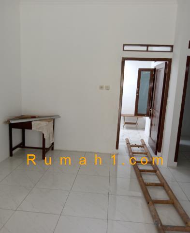 Foto Rumah disewakan di Cluster Two Residence, Rumah Id: 8073