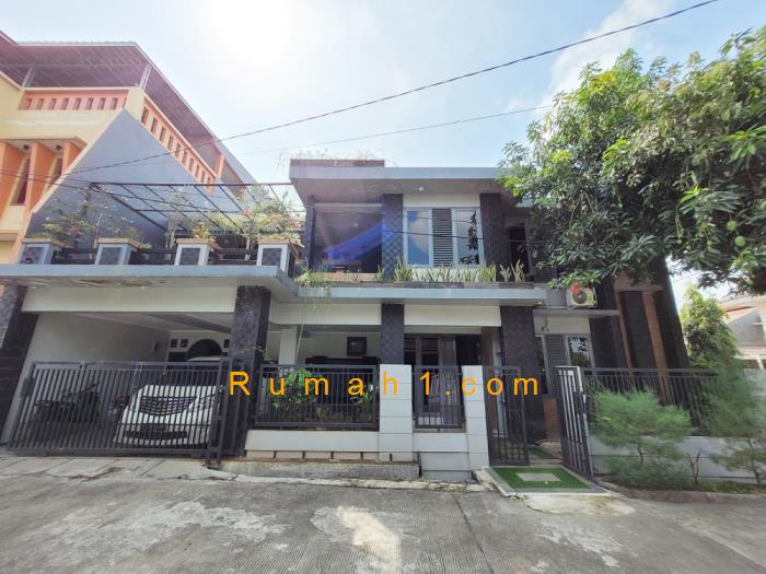 Foto Rumah dijual di Komplek Titian Kencana, Rumah Id: 8129