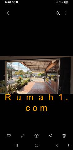 Foto Ruko disewakan di Kerten, Laweyan, Ruko Id: 8207