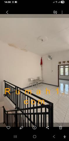 Foto Ruko disewakan di Kerten, Laweyan, Ruko Id: 8207