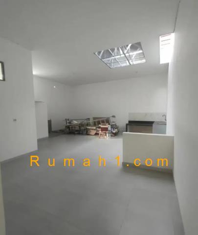 Foto Ruko dijual di Tembok Dukuh, Bubutan, Ruko Id: 8235