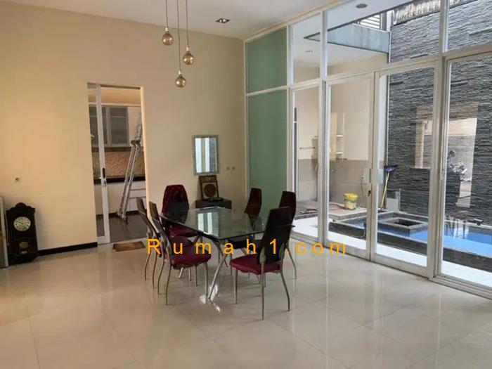 Foto Rumah dijual di Kedung Baruk, Rungkut, Rumah Id: 8272