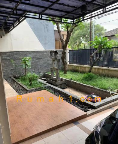Foto Rumah dijual di Kedung Baruk, Rungkut, Rumah Id: 8272