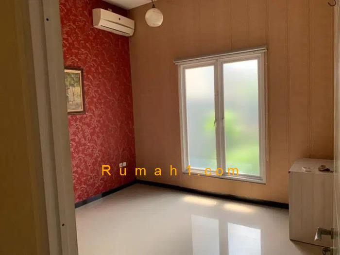 Foto Rumah dijual di Kedung Baruk, Rungkut, Rumah Id: 8272