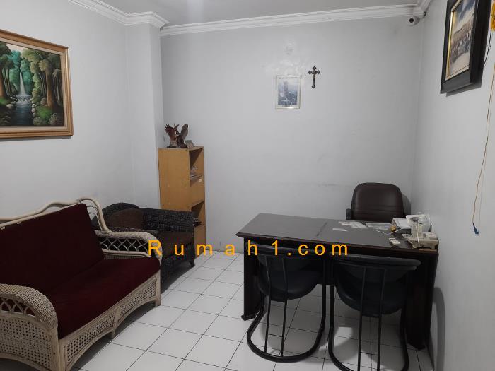 Foto Ruko dijual di Kletek, Taman, Ruko Id: 8295