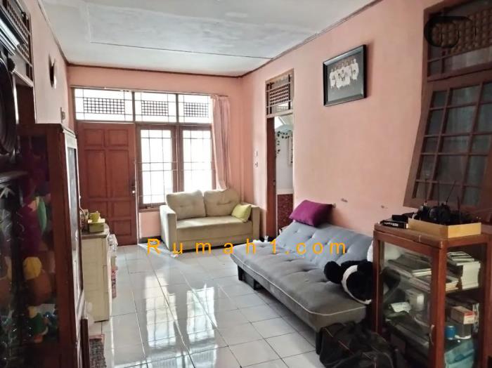 Foto Rumah dijual di Siwalankerto, Wonocolo, Rumah Id: 8310