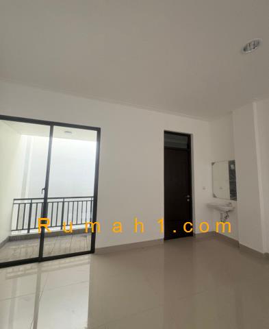 Foto Ruko disewakan di Rukan Korean Town Greenlake, Ruko Id: 8345