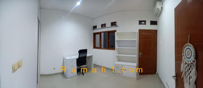 Foto Rumah disewakan di Crystal Vista Residence, Rumah Id: 8346