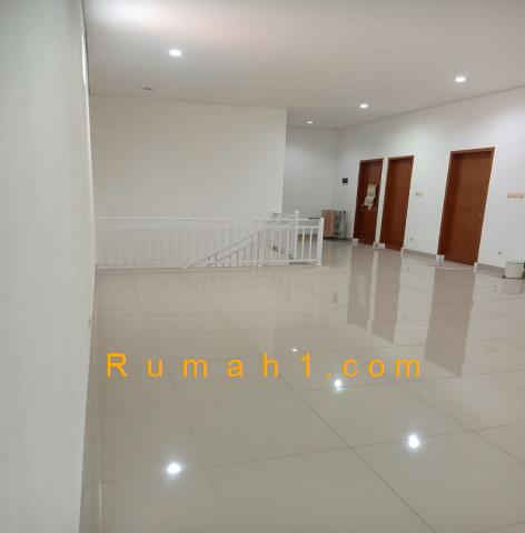 Foto Rumah disewakan di Crystal Vista Residence, Rumah Id: 8346
