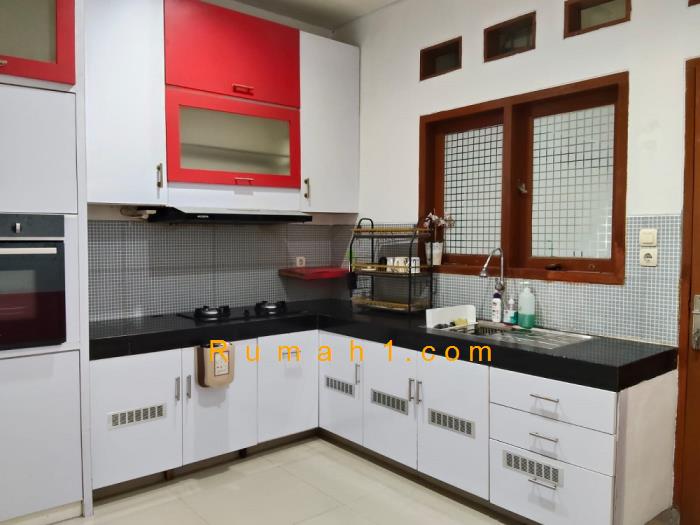 Foto Rumah disewakan di Crystal Vista Residence, Rumah Id: 8346