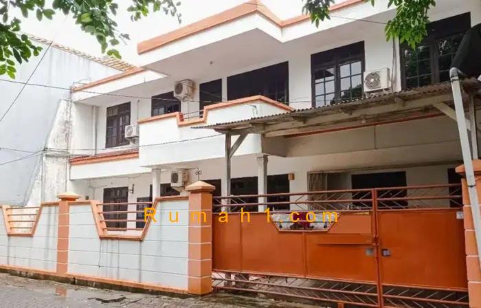 Foto Kost dijual di Dukuh Menanggal, Gayungan, Kost Id: 8359