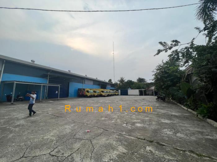 Foto Gudang dijual di Cimpaeun, Tapos, Gudang Id: 8402