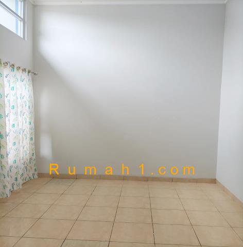 Foto Rumah disewakan di Kondangjaya, Karawang Timur, Rumah Id: 8403