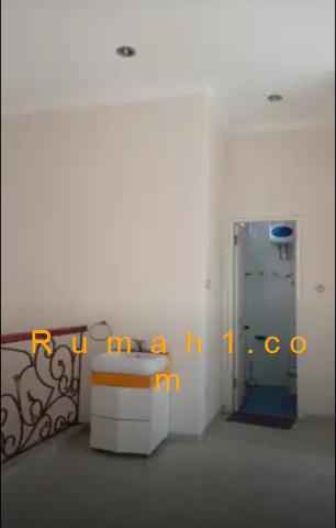 Foto Rumah dijual di Perumahan Pratama Wiyung, Rumah Id: 8412