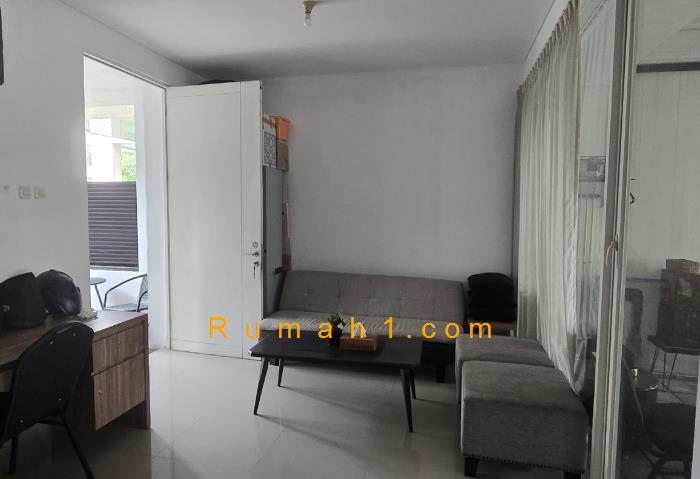 Foto Rumah dijual di Royal Residence Lakar Santri, Rumah Id: 8413