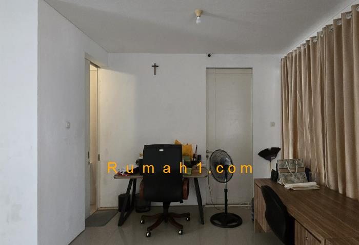 Foto Rumah dijual di Royal Residence Lakar Santri, Rumah Id: 8413