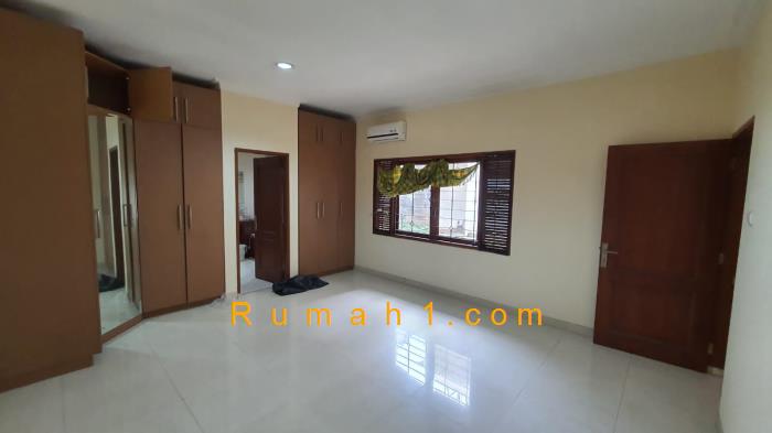 Foto Rumah dijual di Kebayoran Lama Utara, Kebayoran Lama, Rumah Id: 8418