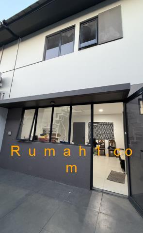 Foto Rumah disewakan di Park Serpong, Legok, Rumah Id: 8487