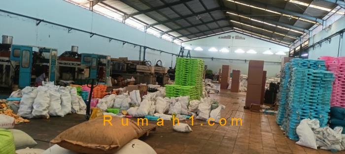 Foto Pabrik dijual di Baureno, Baureno, Pabrik Id: 8498