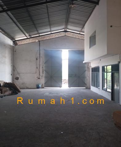 Foto Gudang dijual di Pergudangan Margomulyo Permai, Gudang Id: 8562