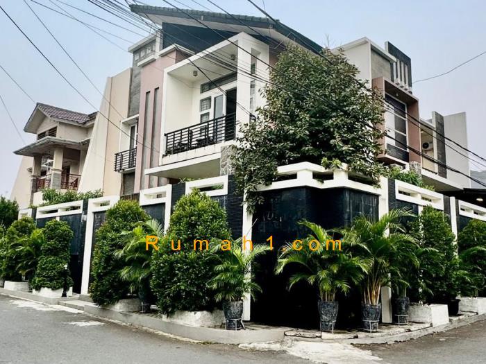 Foto Rumah dijual di Kayu Putih, Pulo Gadung, Rumah Id: 8779