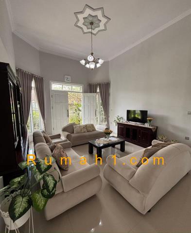 Foto Rumah dijual di Bendogerit, Sanan Wetan, Rumah Id: 8780
