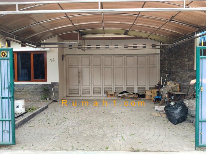 Foto Rumah dijual di Komplek Idi Adiadimadja, Rumah Id: 8797