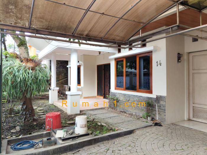 Foto Rumah dijual di Komplek Idi Adiadimadja, Rumah Id: 8797