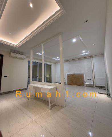 Foto Rumah dijual di Graha Family Dukuh Pakis, Rumah Id: 8798