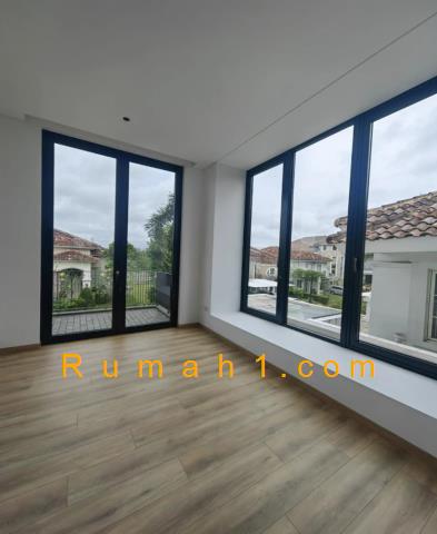 Foto Rumah dijual di Cluster Taman Mediterania, Rumah Id: 8872