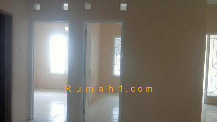 Foto Rumah dijual di Perumahan Dukuh Zambrud, Rumah Id: 8880