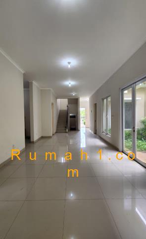 Foto Rumah disewakan di San Lorenzo Gading Serpong, Rumah Id: 8956